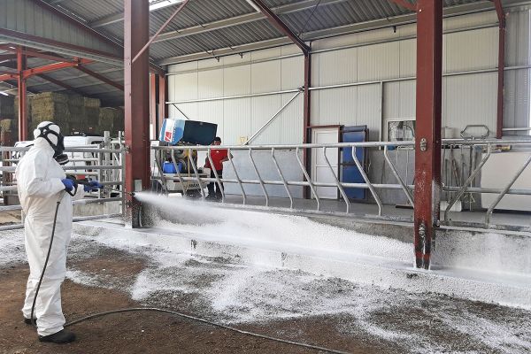 Décapage-désinfection - Farago Cantal